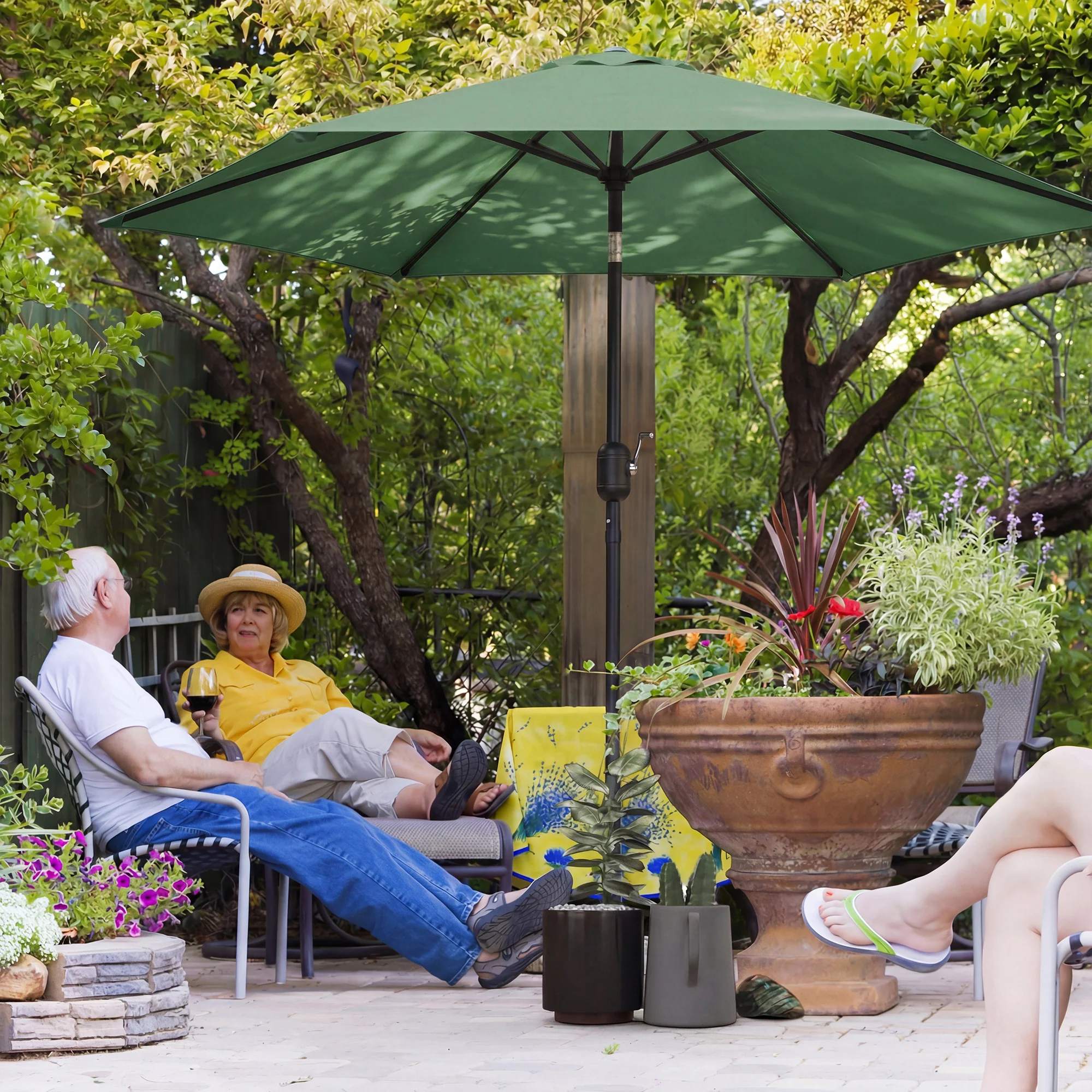 2.6 m Garden Parasol with Tilt, Crank, Vent & Aluminium Pole, Dark Green - Image 3