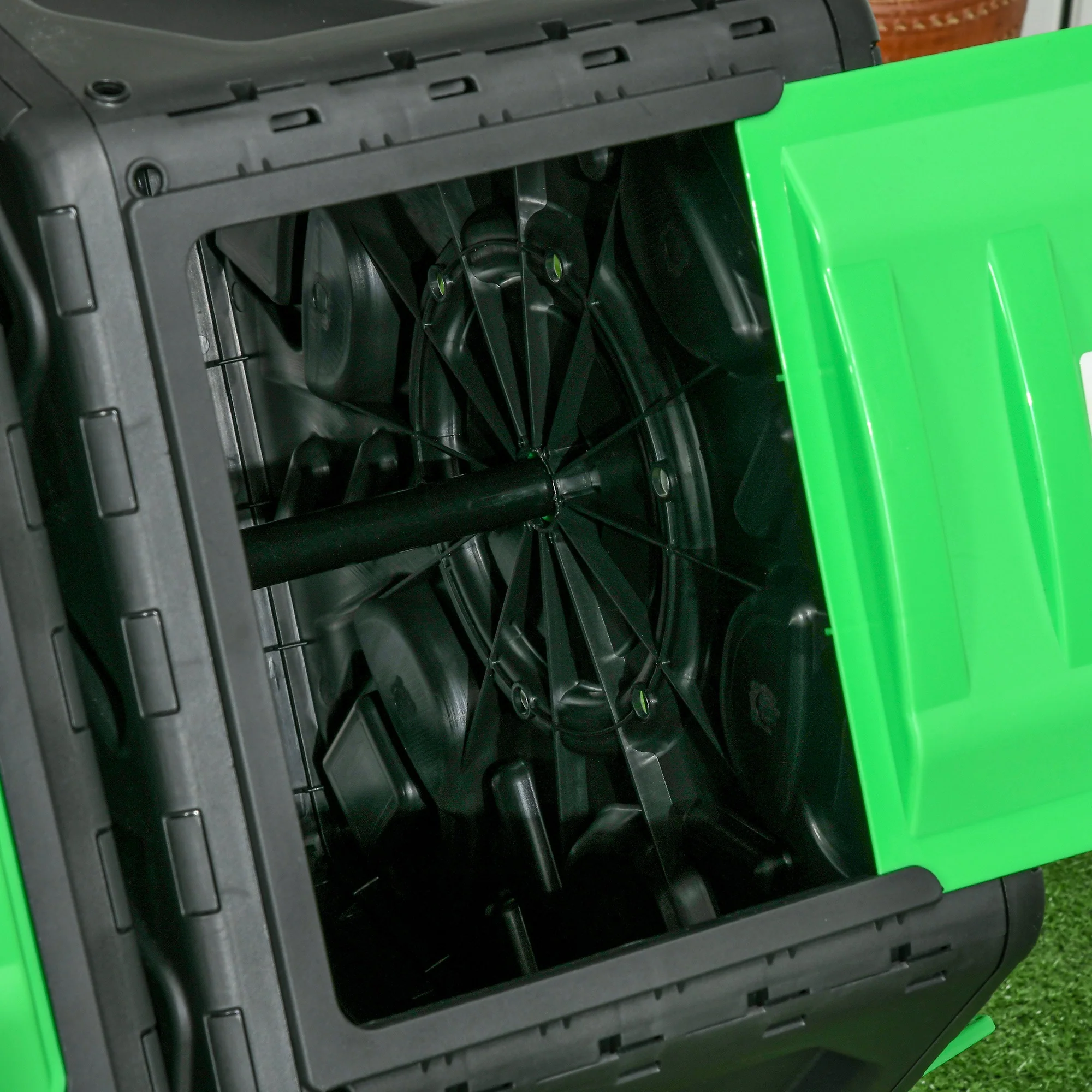 Dual Chamber Garden Compost Bin, 130L Rotating Composter, Compost Maker with Ventilation Openings and Steel Legs, Green and Black - Image 10