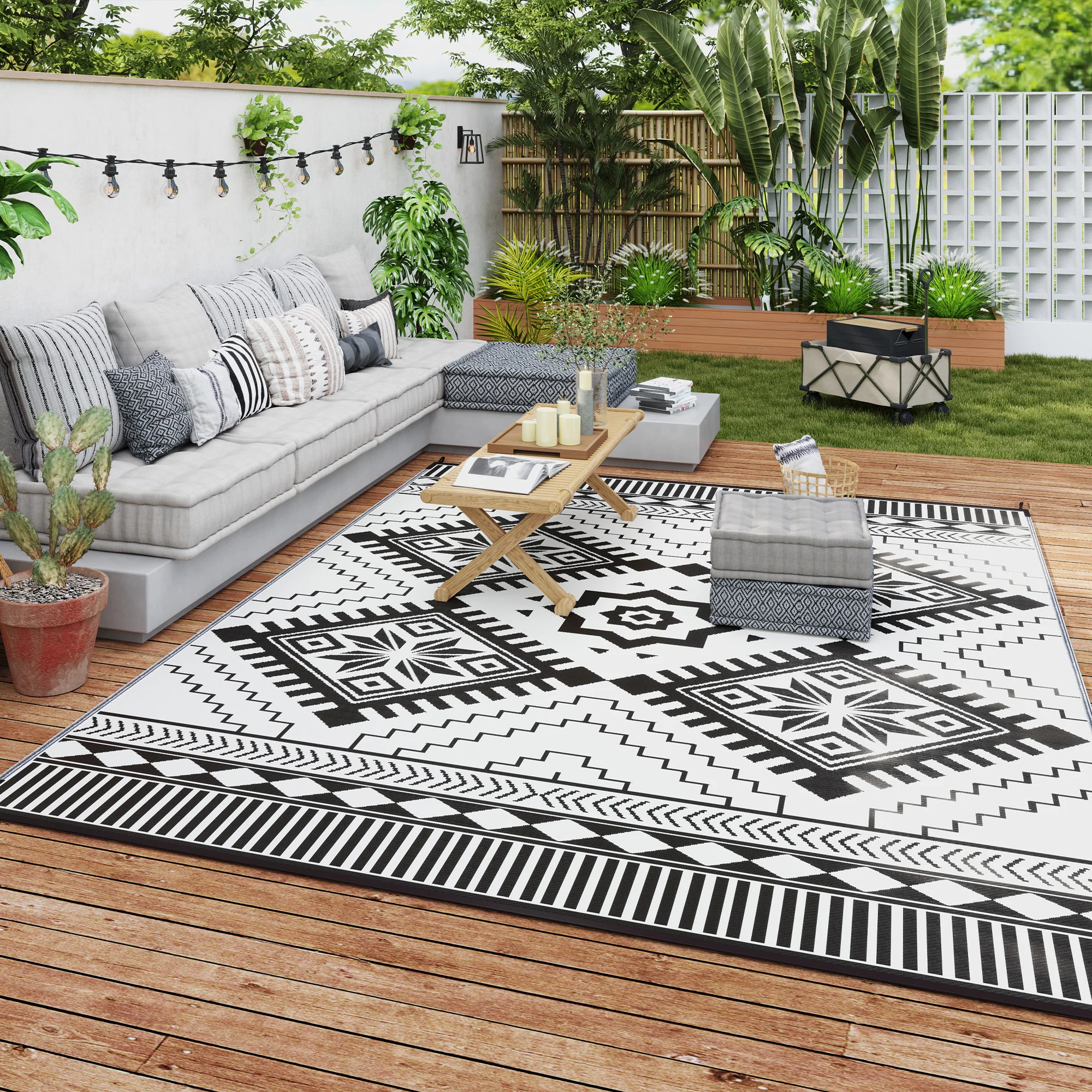 9' x 12' Reversible Outdoor Rug, Waterproof w/ Carry Bag, White & Black Toothed Rhombus - Image 4